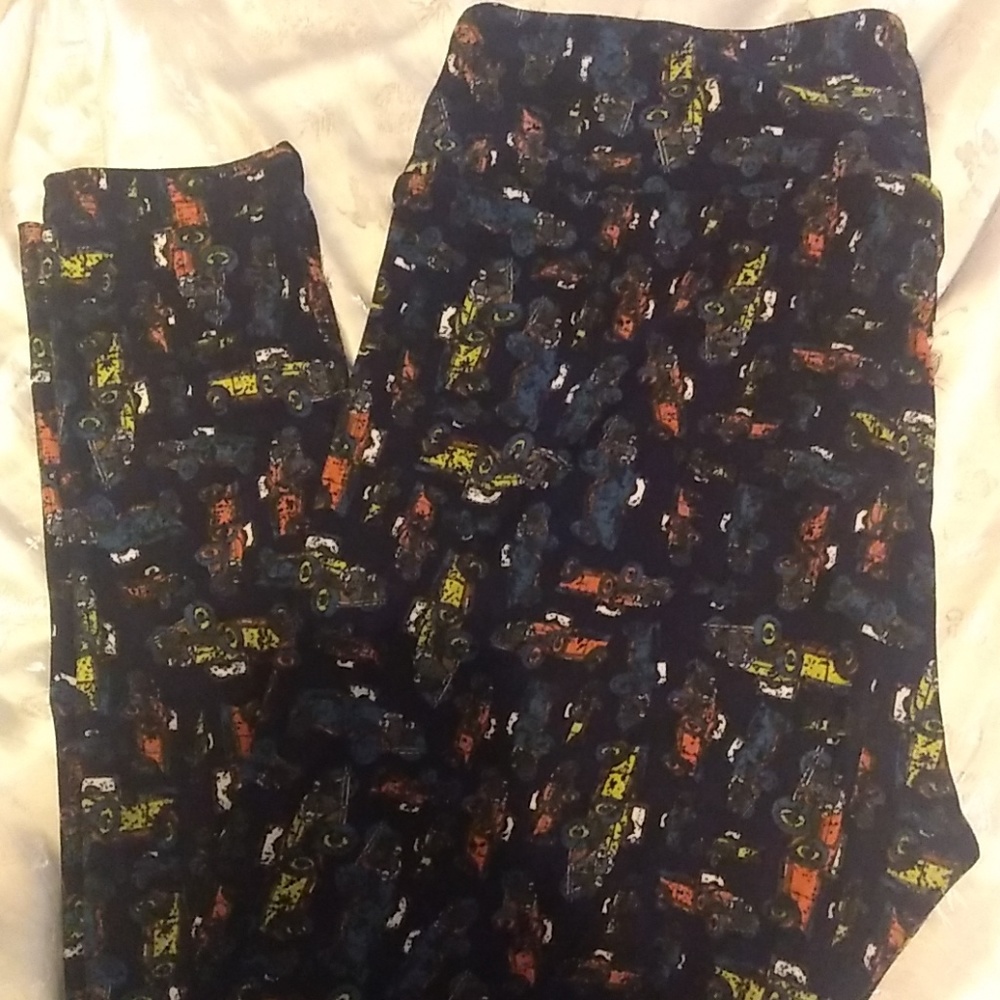 Lularoe TC leggings NWOT